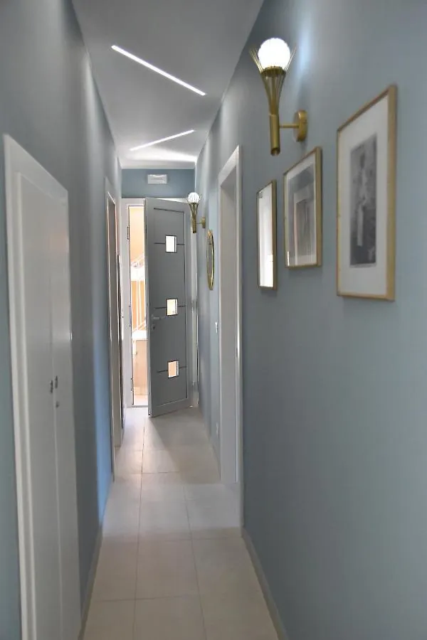 Taormina Apartments 