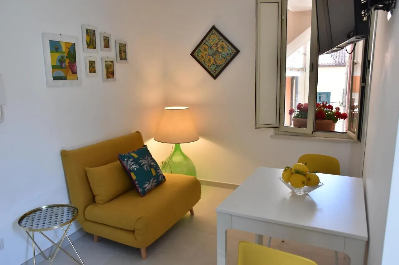 Taormina Apartments 