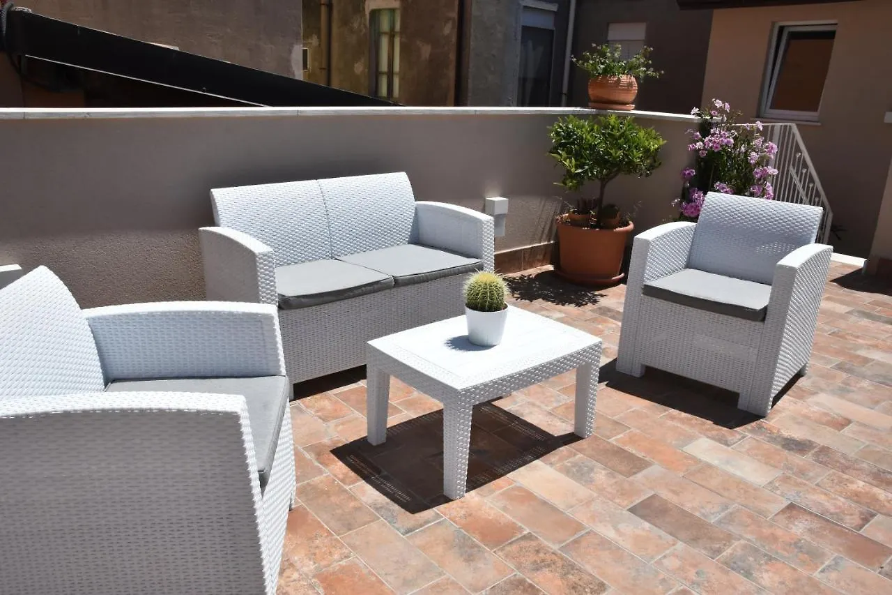 Taormina Apartments 