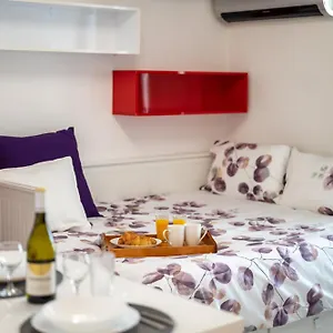 Colorful Studio With Balcony - Free Parking Apartment Sofia